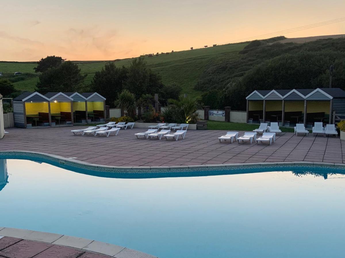 Beachcliff Newquay  Exterior photo